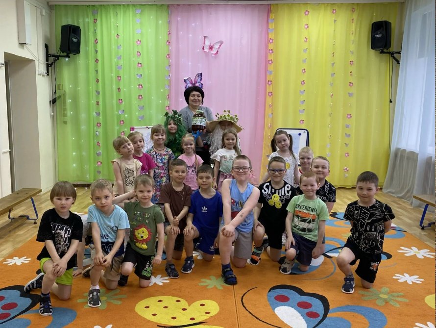 День русской берёзы